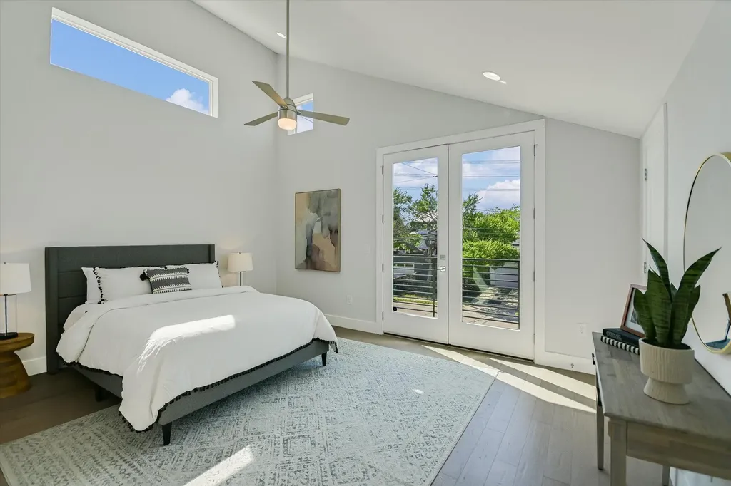 1131 Mason Avenue Austin TX 78721