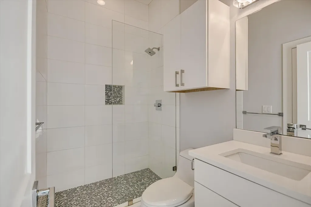 1131 Mason Avenue Austin TX 78721