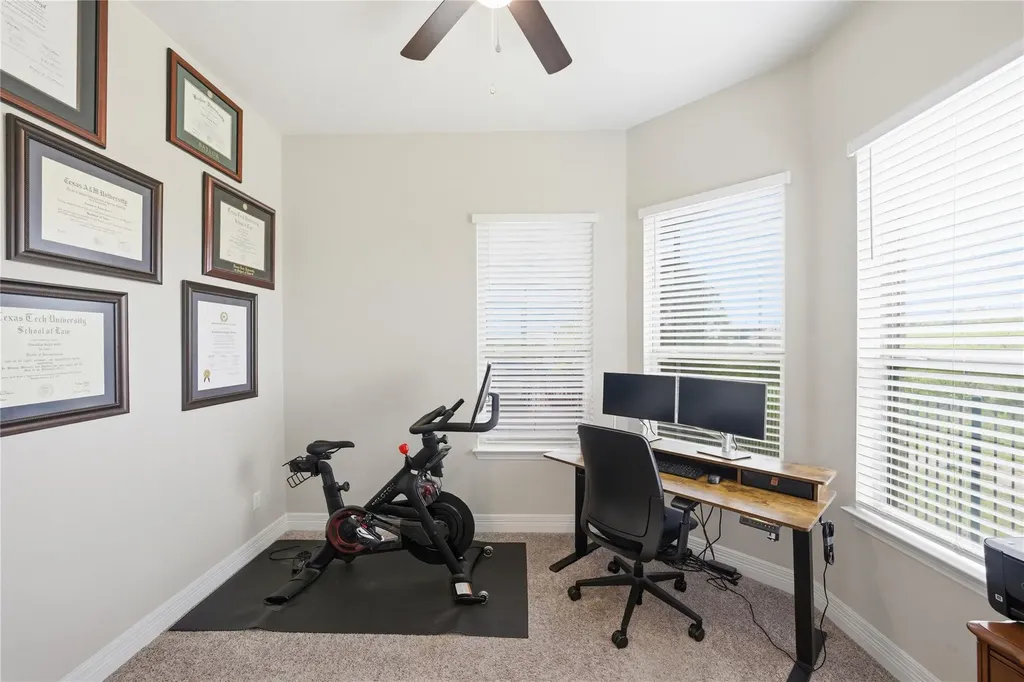 183 Lacy Oak Drive Buda TX 78610