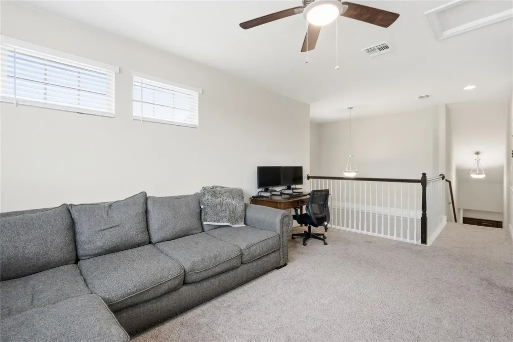 183 Lacy Oak Drive Buda TX 78610
