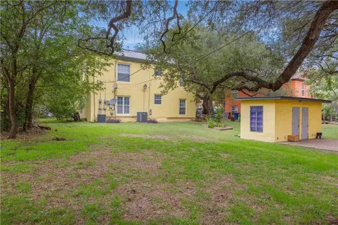 3809 Maplewood Avenue Austin TX 78722