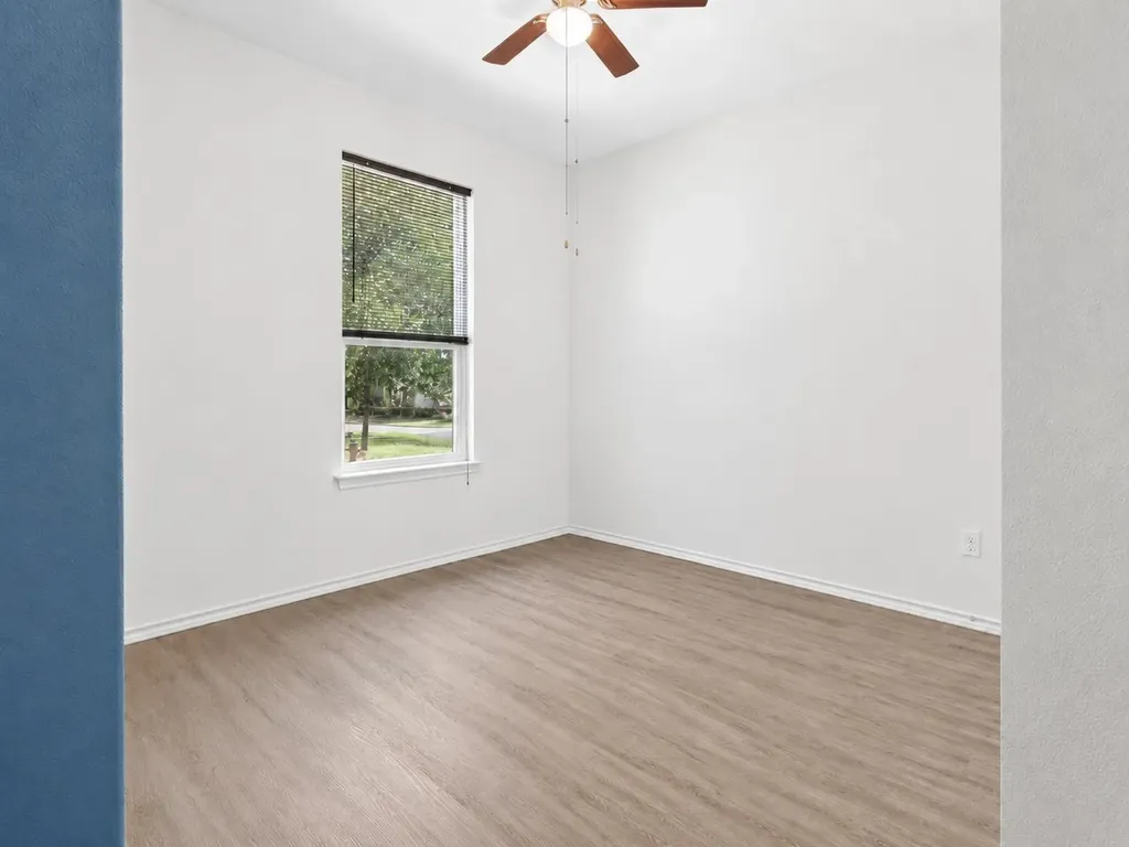 1005 Lonesome Lilly Way Pflugerville TX 78660