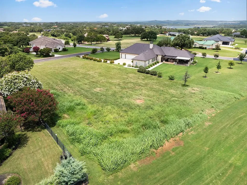 2209 Lauren Drive Spicewood TX 78669