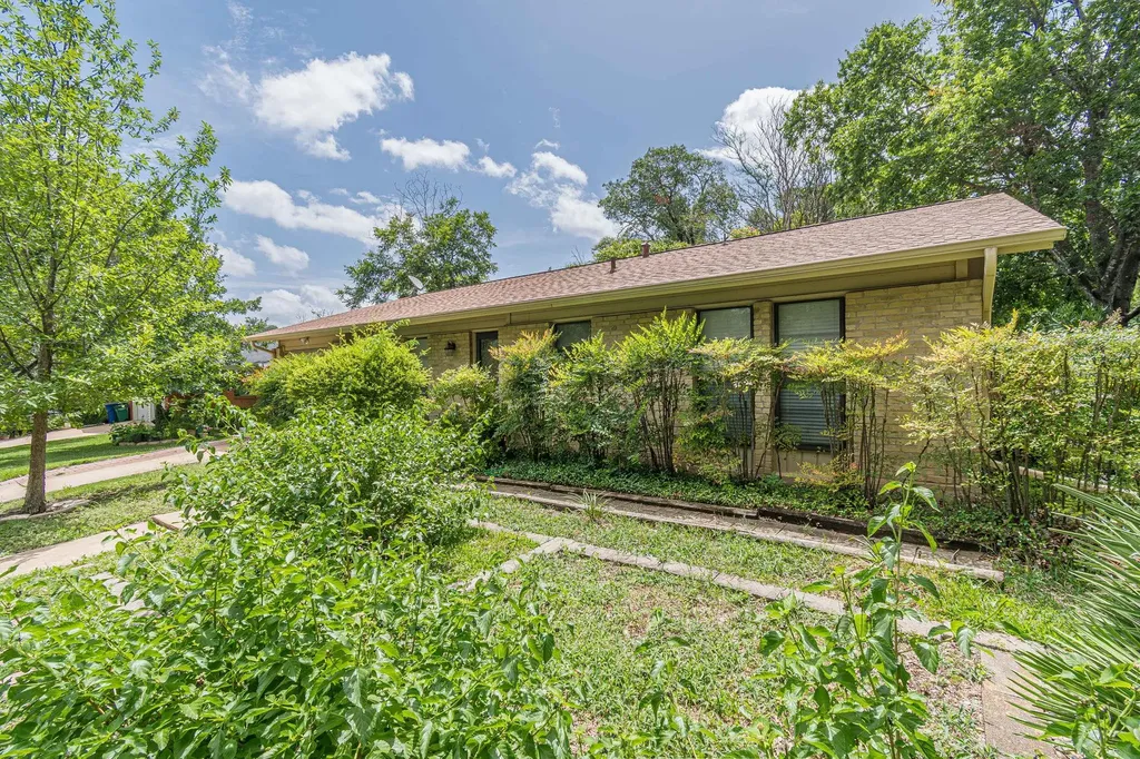 8415 Shenandoah Drive Austin TX 78753