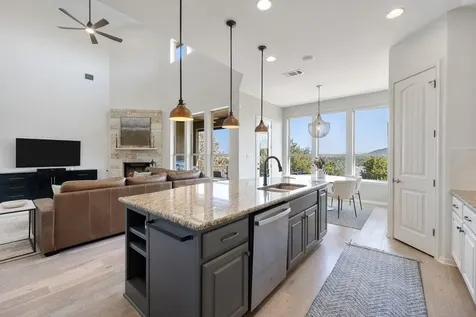 405 Baldovino Skyway Lakeway TX 78738