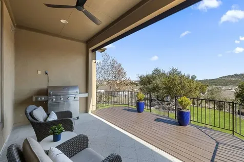 405 Baldovino Skyway Lakeway TX 78738