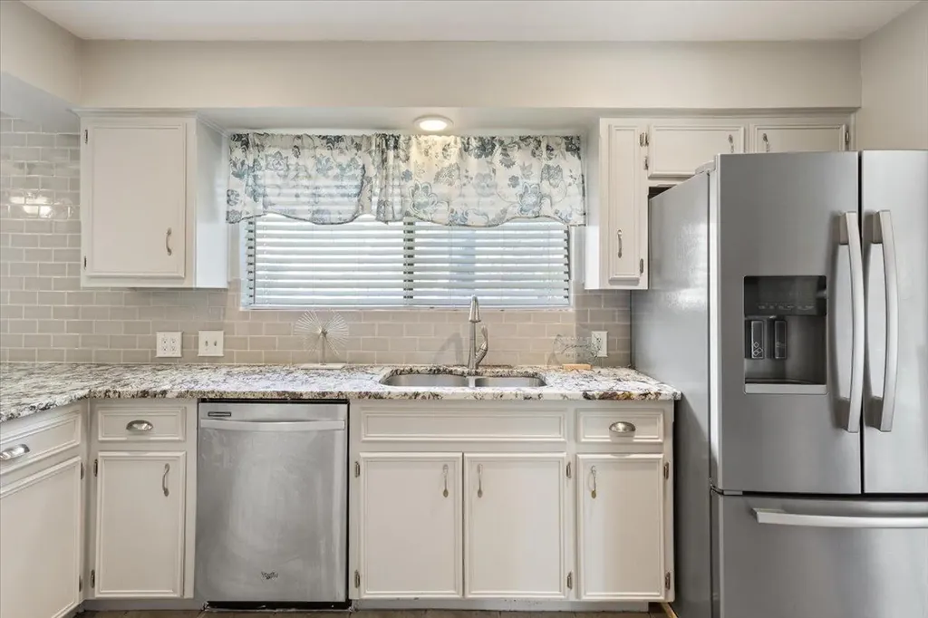 1203 Saint Williams Avenue Round Rock TX 78681