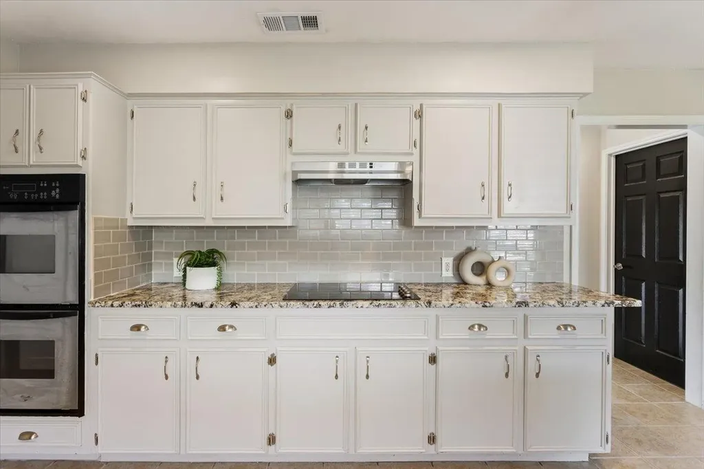 1203 Saint Williams Avenue Round Rock TX 78681