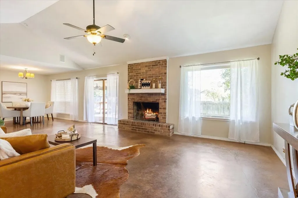 1203 Saint Williams Avenue Round Rock TX 78681