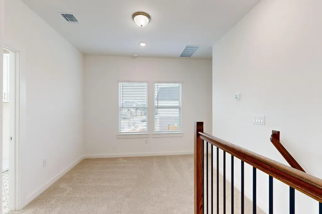 2112 Lolo Lane Leander TX 78641