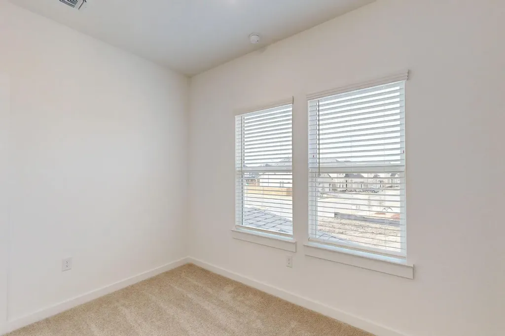 2112 Lolo Lane Leander TX 78641