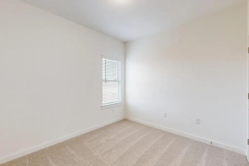 2112 Lolo Lane Leander TX 78641