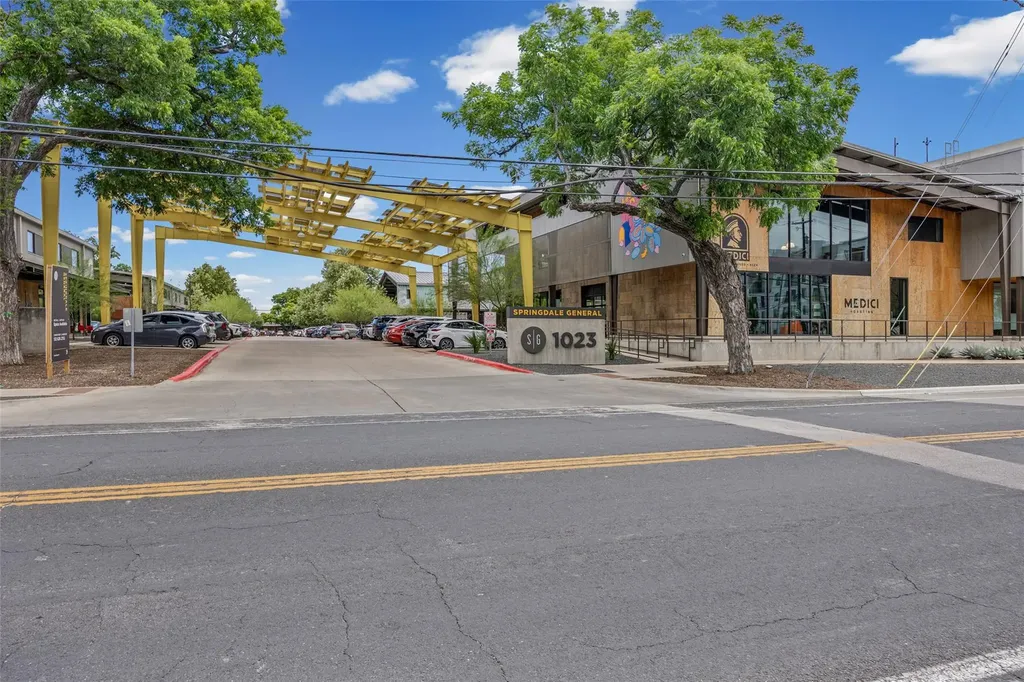 1128 Walton Lane Austin TX 78721