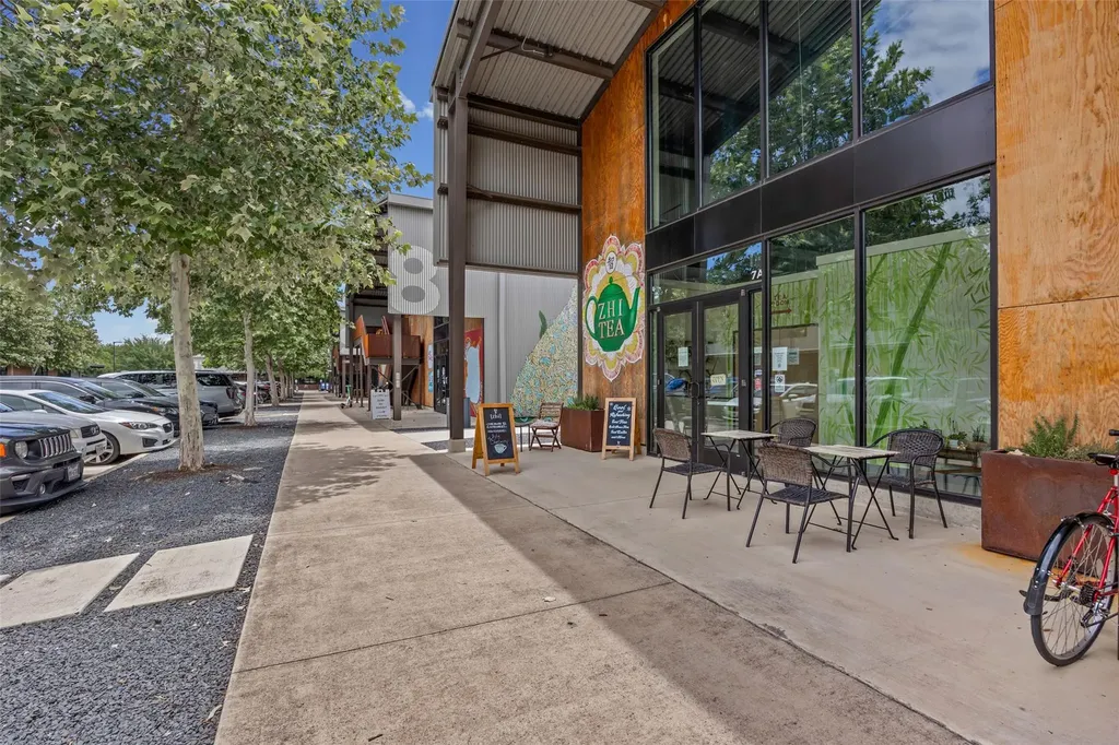 1128 Walton Lane Austin TX 78721