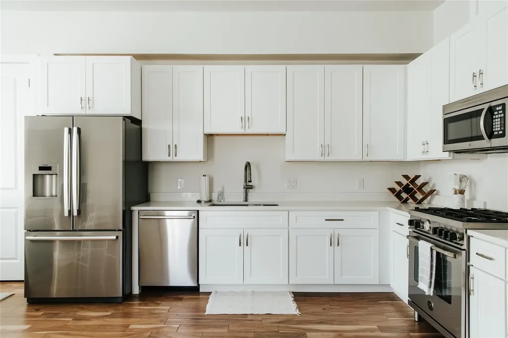 1128 Walton Lane Austin TX 78721