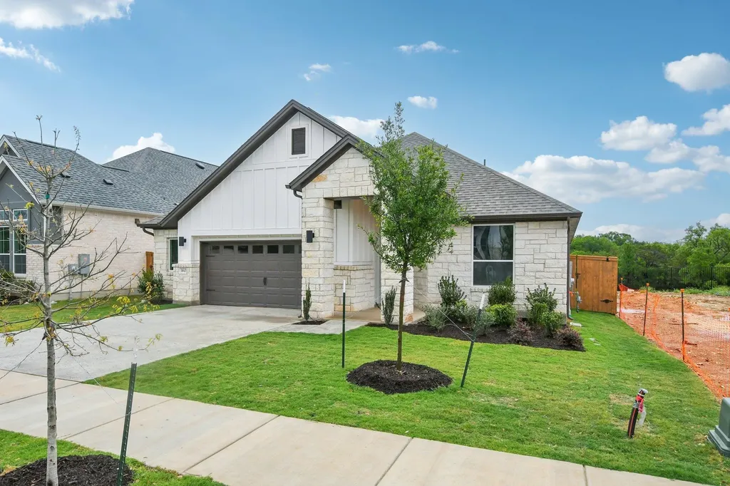 360 San Saba Drive Buda TX 78610