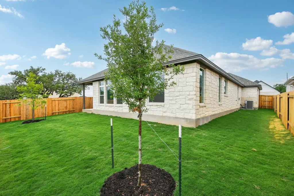 360 San Saba Drive Buda TX 78610