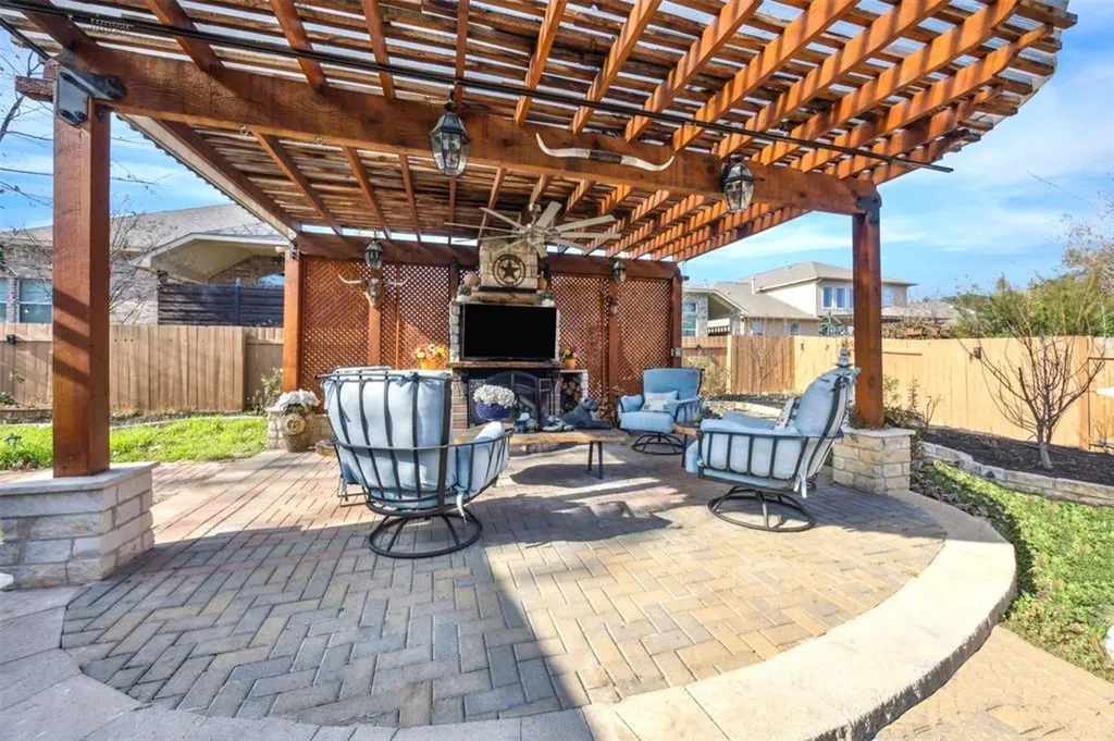 4215 Windberry Court Round Rock TX 78665