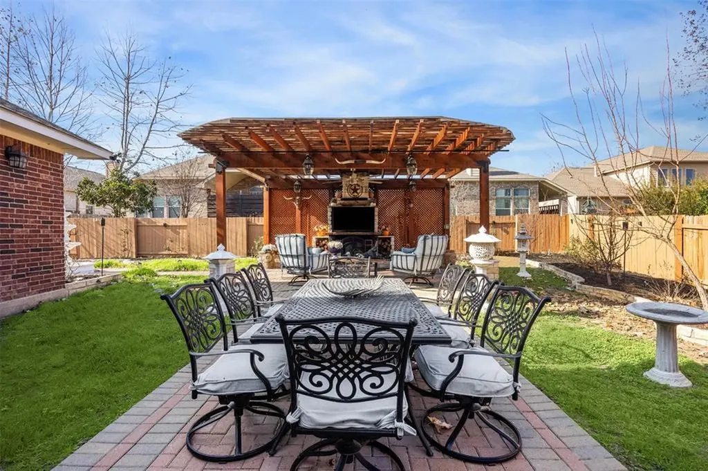 4215 Windberry Court Round Rock TX 78665