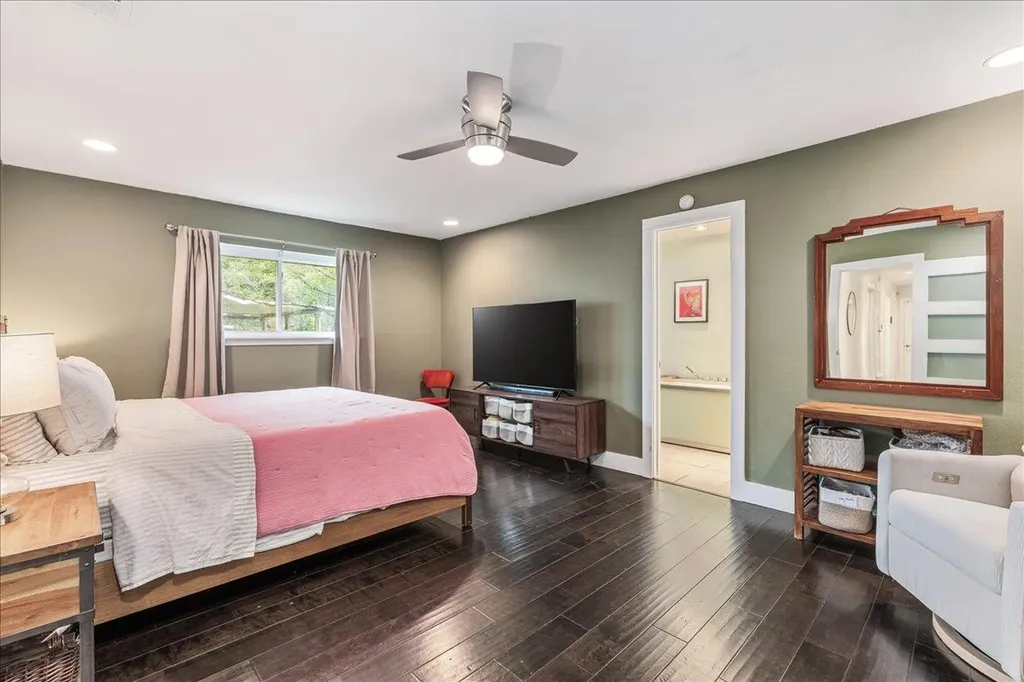 1701 Broadmoor Drive Austin TX 78723