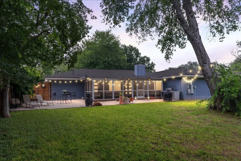 1701 Broadmoor Drive Austin TX 78723