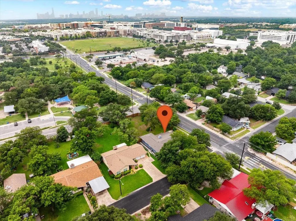 1701 Broadmoor Drive Austin TX 78723