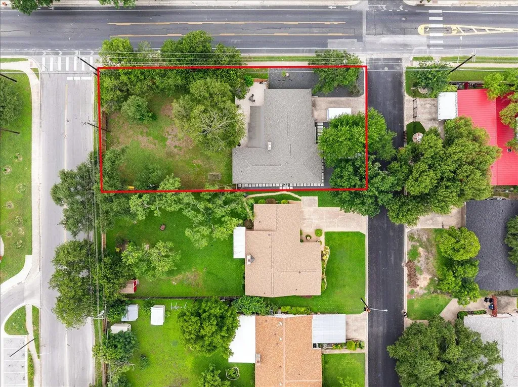 1701 Broadmoor Drive Austin TX 78723