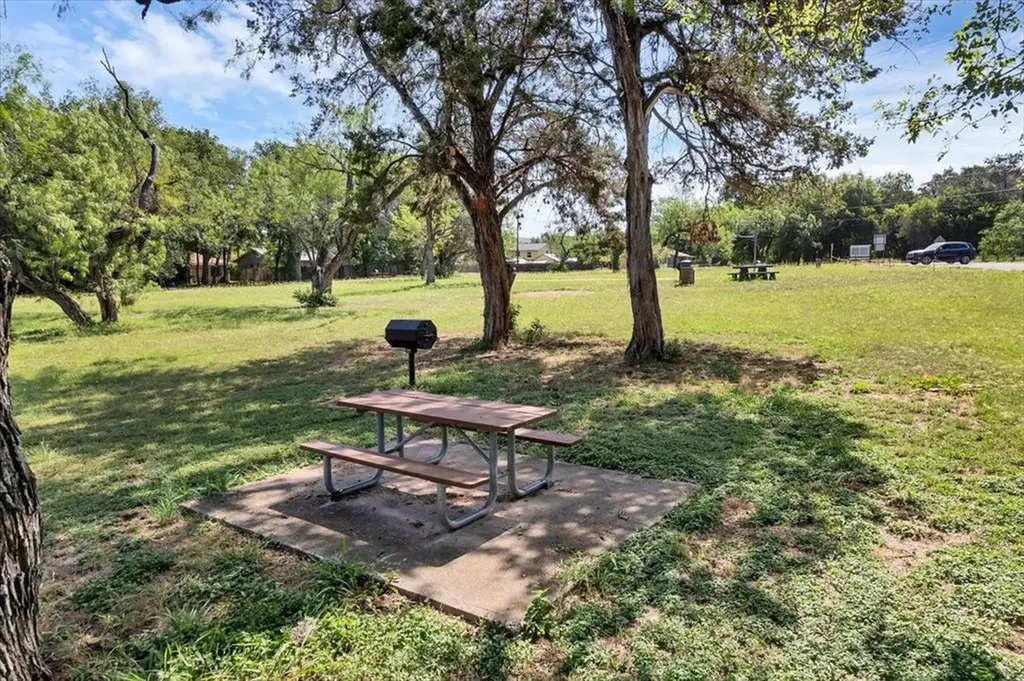 13700 Montview Drive Austin TX 78732