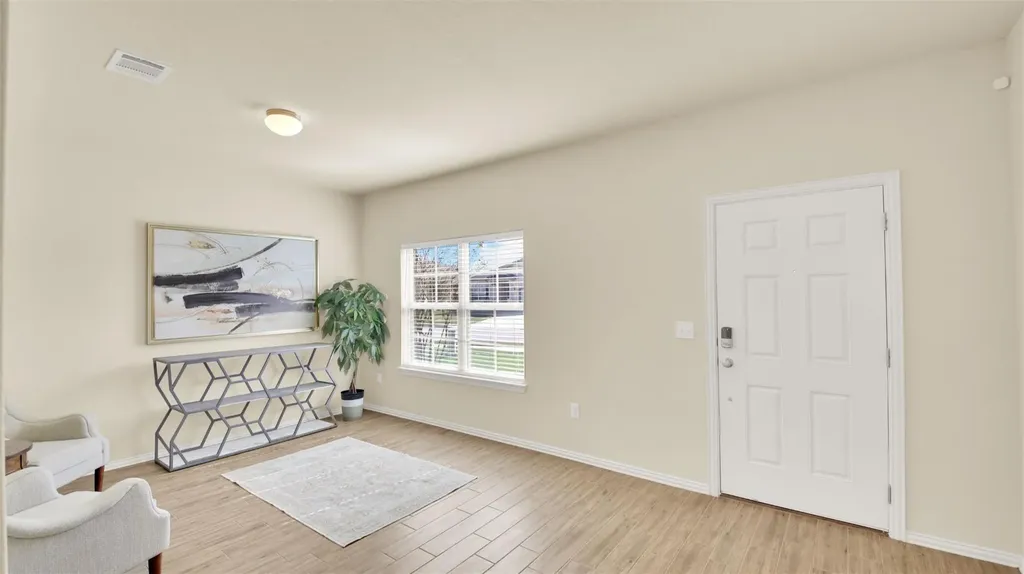 13716 Sugar Bush Path Manor TX 78653