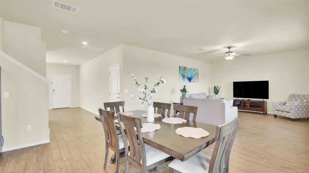 13716 Sugar Bush Path Manor TX 78653