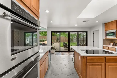 10503 Spicewood Parkway Austin TX 78750