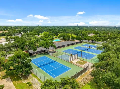 10503 Spicewood Parkway Austin TX 78750