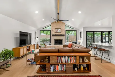 10503 Spicewood Parkway Austin TX 78750