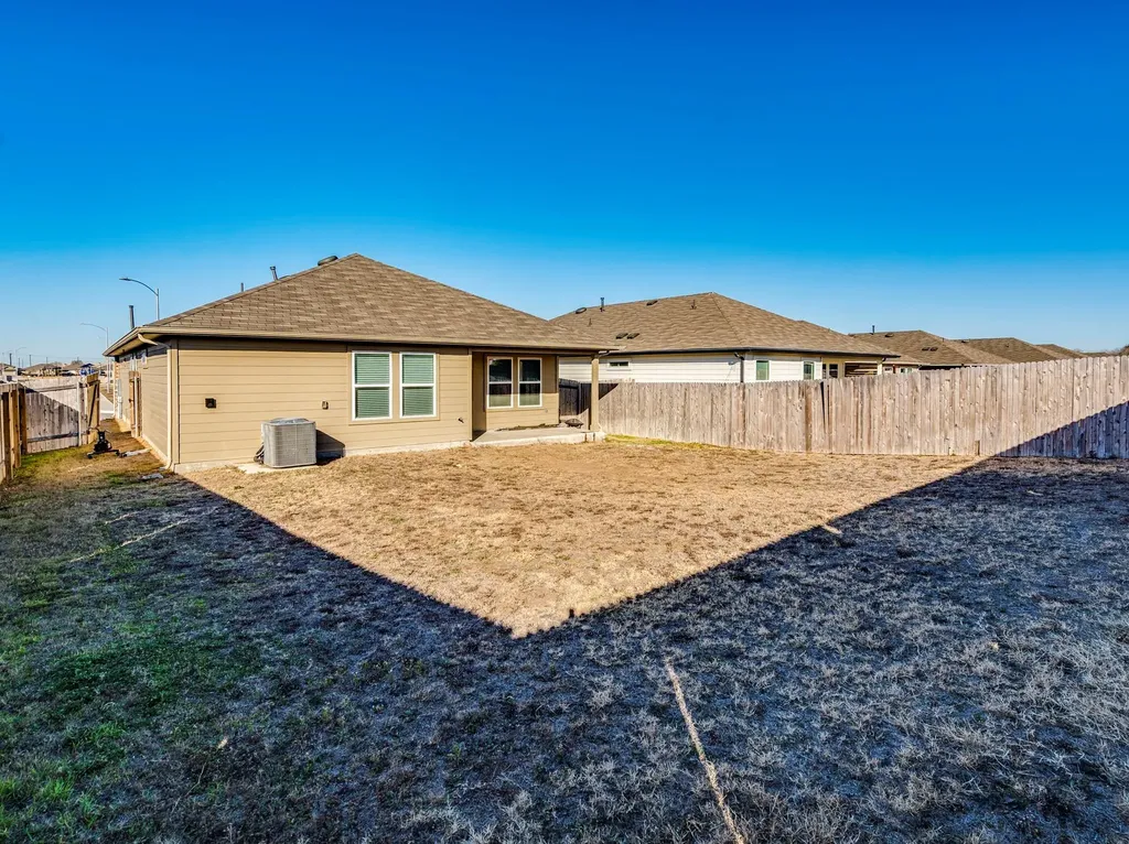 316 Addison Place Lockhart TX 78644