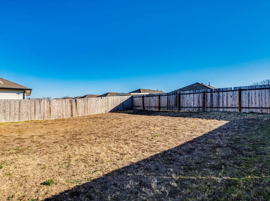316 Addison Place Lockhart TX 78644