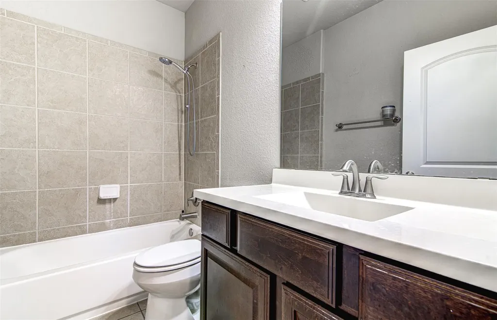 2712 Enza Court Round Rock TX 78665
