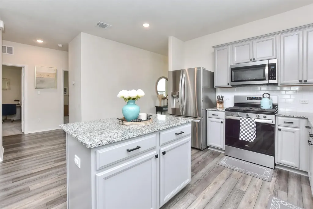 105 Bracken Fern Lane Georgetown TX 78626