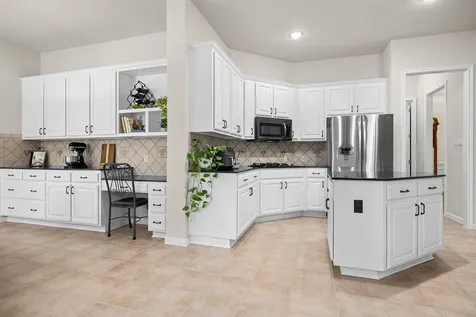 908 Golden Bear Cove Round Rock TX 78664