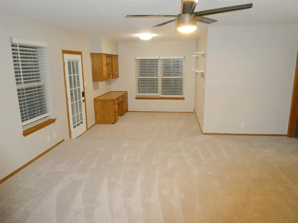 10225 Pinehurst Drive Austin TX 78747