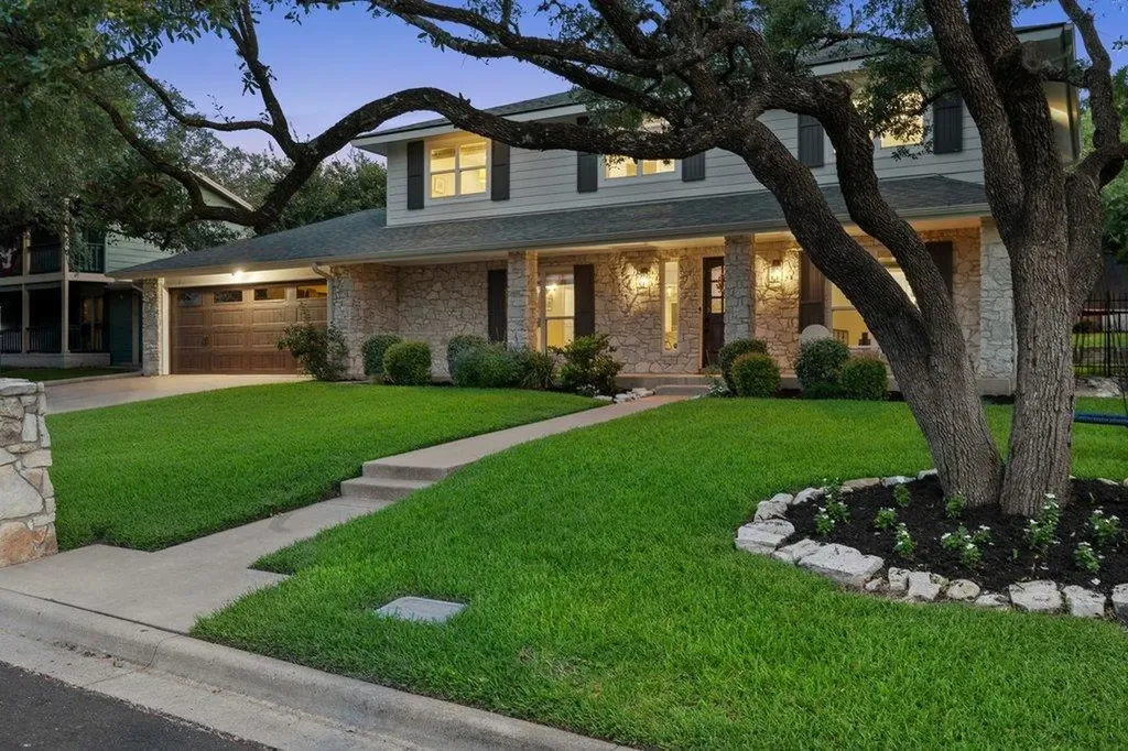 3107 Mistyglen Circle Austin TX 78746