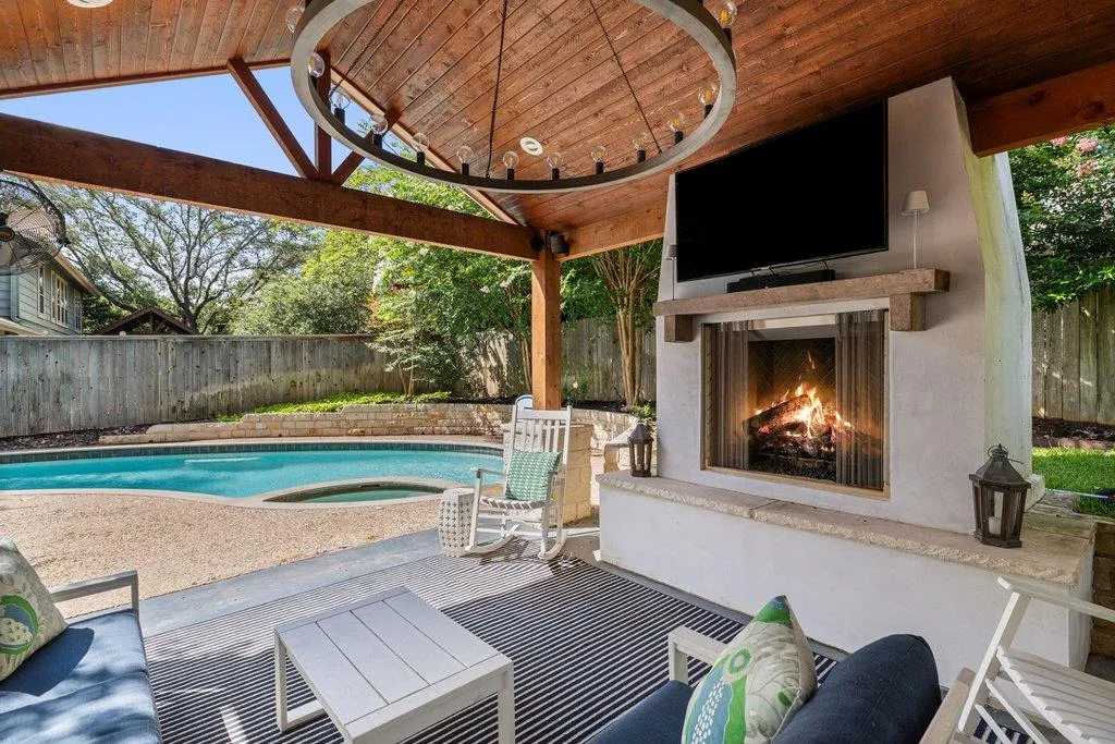 3107 Mistyglen Circle Austin TX 78746