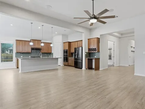 626 Painted Creek Way Kyle TX 78640