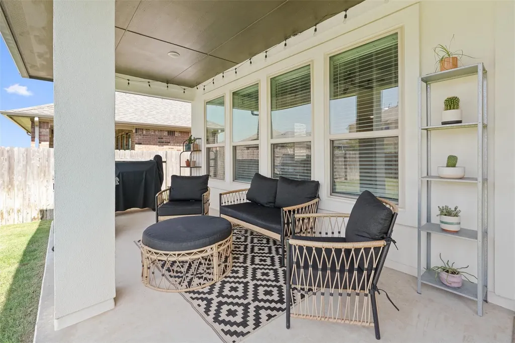 2722 Fortezza Way Round Rock TX 78665