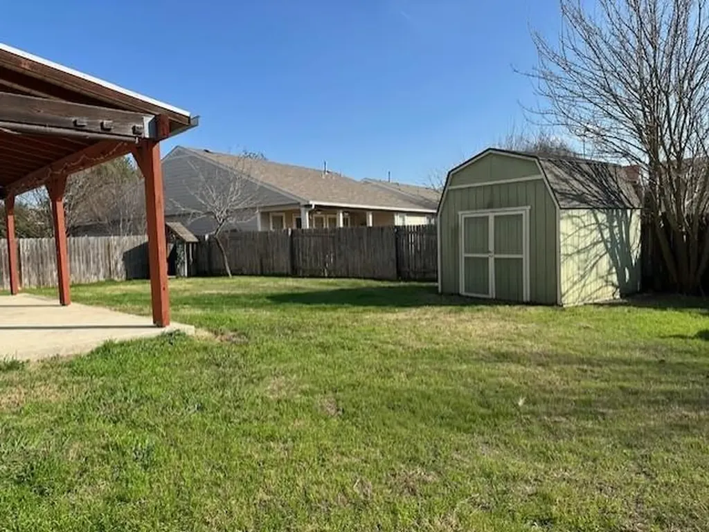 1316 Beechwood Drive Kyle TX 78640