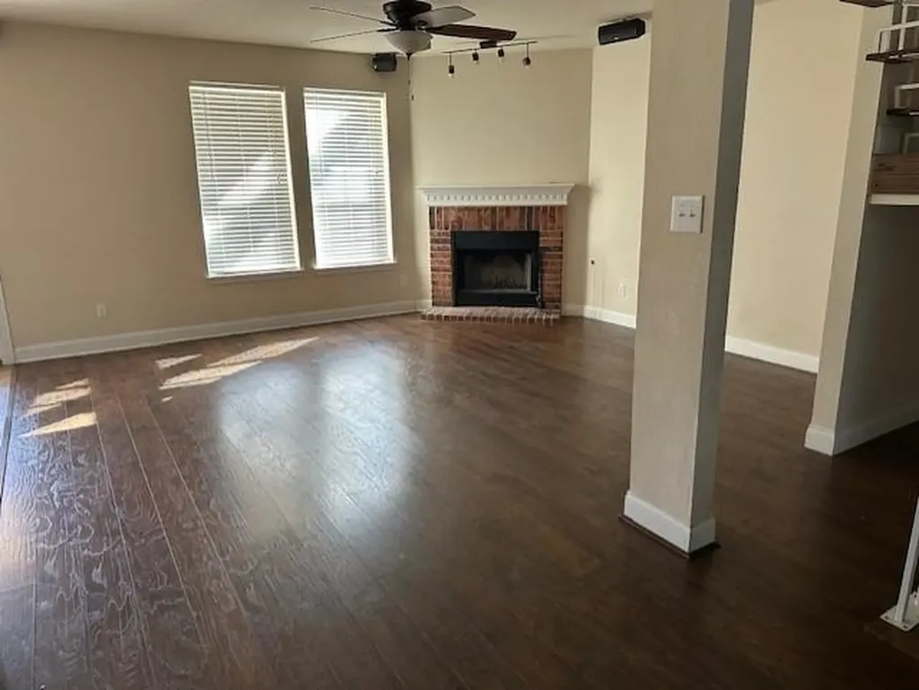 1316 Beechwood Drive Kyle TX 78640