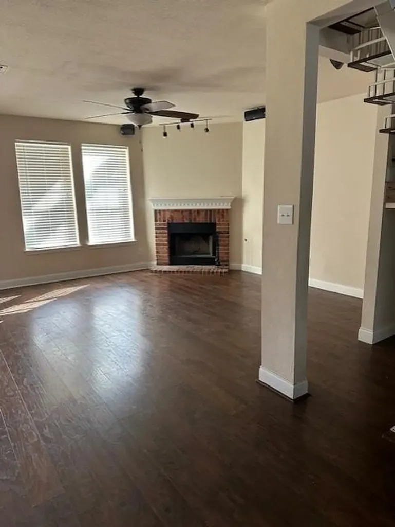 1316 Beechwood Drive Kyle TX 78640