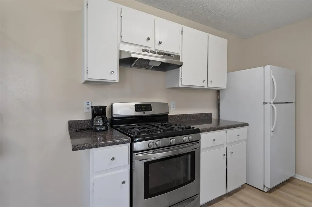 1403 Alma Drive Austin TX 78753