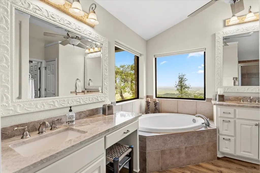 6594 W Highway 290 Dripping Springs TX 78620