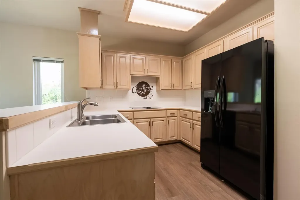 1411 Lakeway Drive Lakeway TX 78734