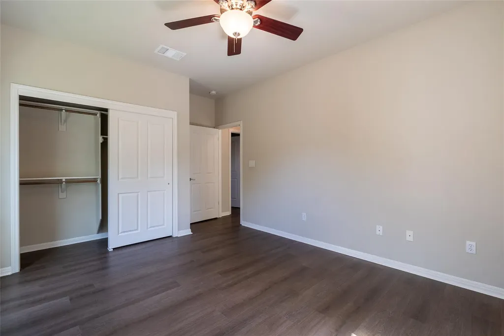 1411 Lakeway Drive Lakeway TX 78734